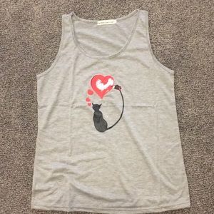 Cat & Heart gray tank top